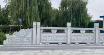 乌兰察布 芝麻灰桥栏杆、河道栏杆安装效果