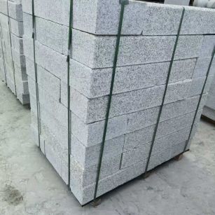 乌兰察布 芙蓉白火烧两面路沿石