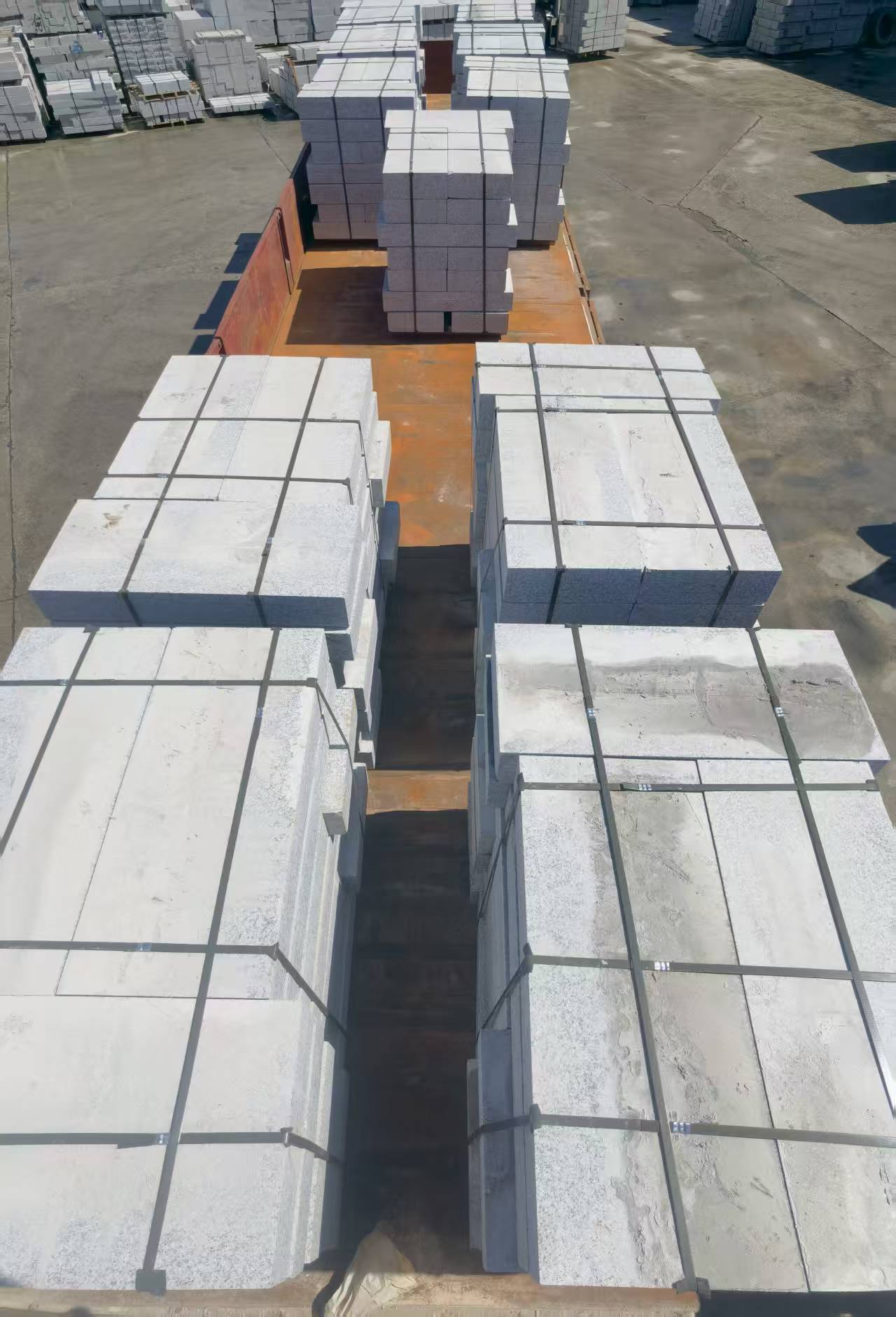 乌兰察布 路沿石装车出货