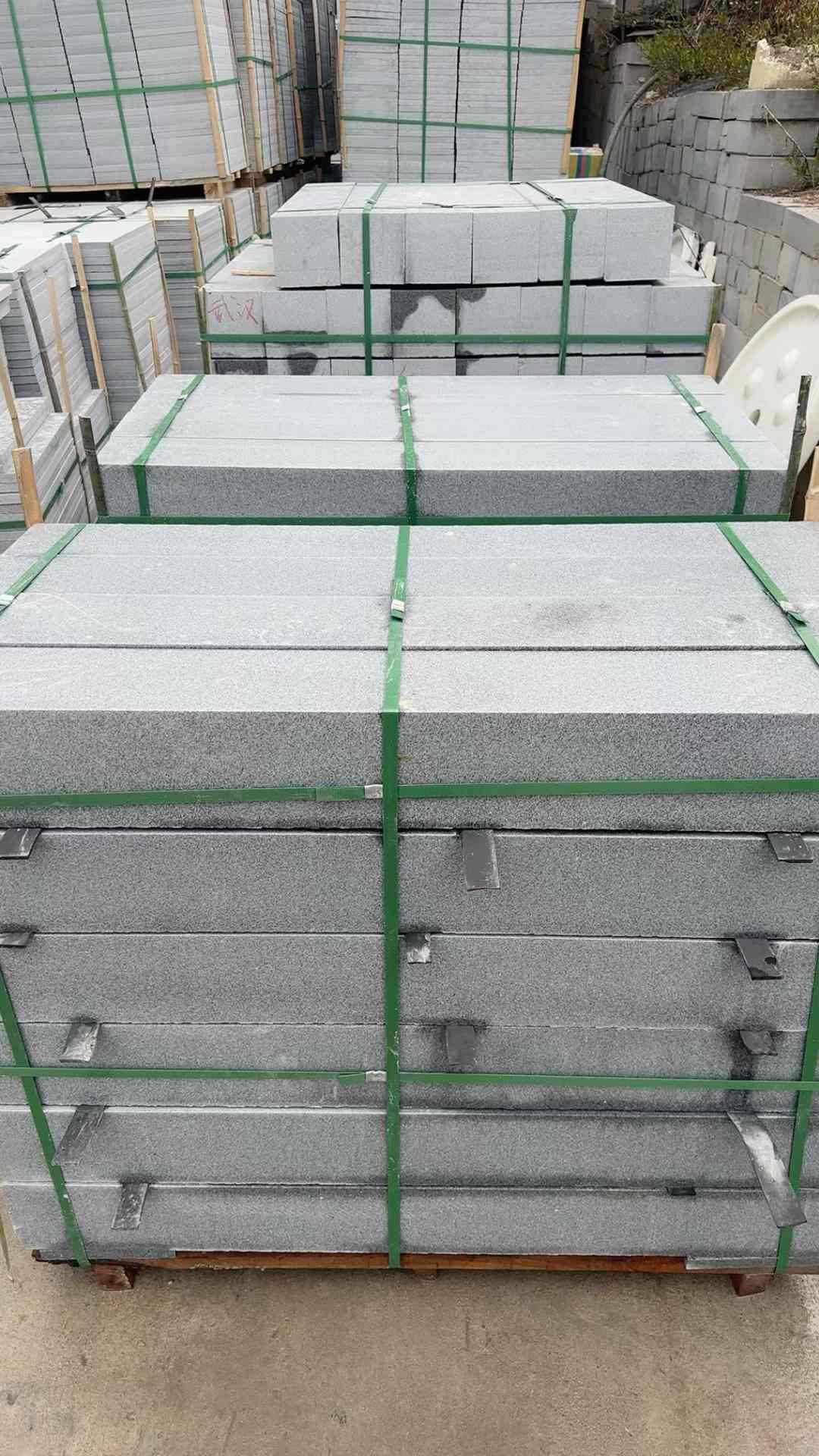 乌兰察布 芝麻灰机切面栏杆