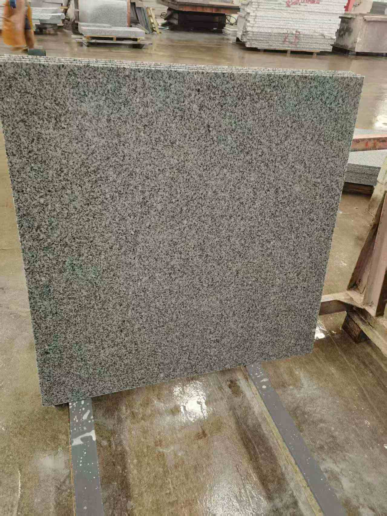 乌兰察布 芝麻白光面900*900，高地铁标准