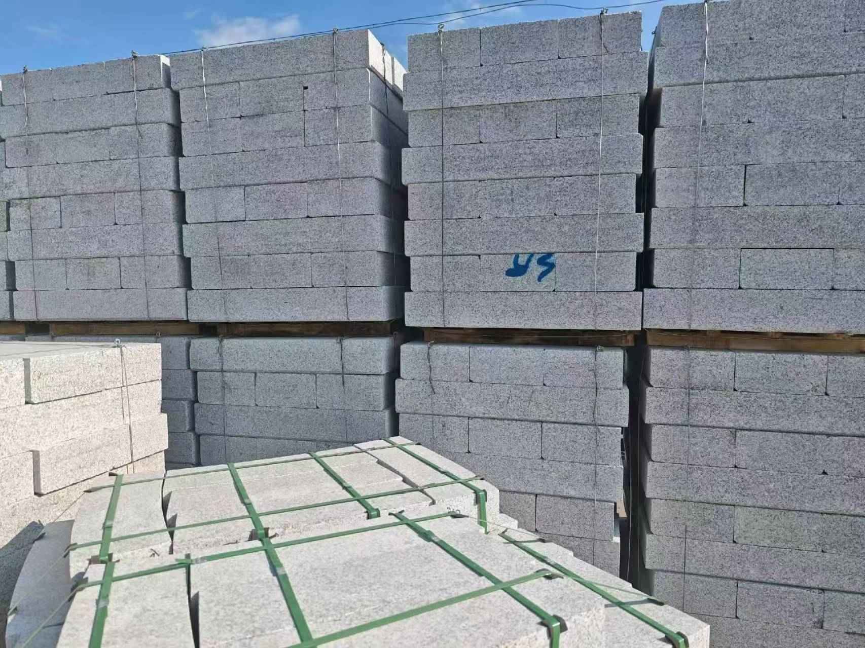 乌兰察布 路沿石，路侧石-尺寸标准、颜色均匀