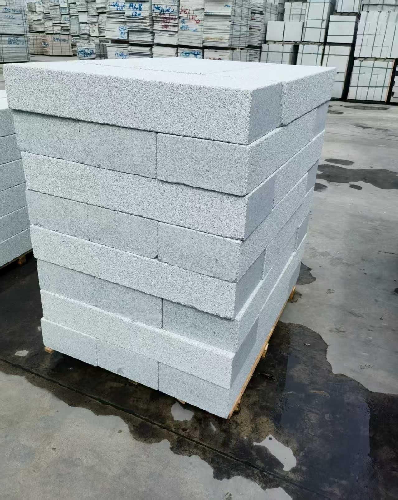 乌兰察布 芝麻白两面荔枝面台阶石