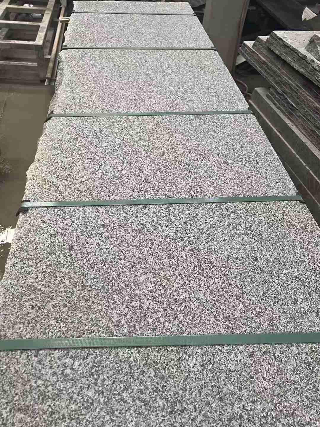 乌兰察布 芝麻黑火烧面